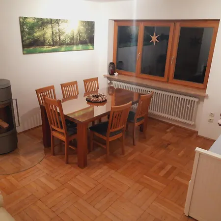 Ferienwohnung-eroeffnung! Ferienglueck Moll, 4 Zimmer! Bad Reichenhall! Wellness, Garten, Bergblick! Apartman